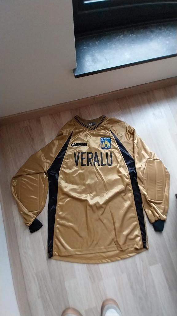 Match issued shirt KVC Westerlo vs Hertha 2001, Collections, Articles de Sport & Football, Comme neuf, Maillot, Enlèvement ou Envoi