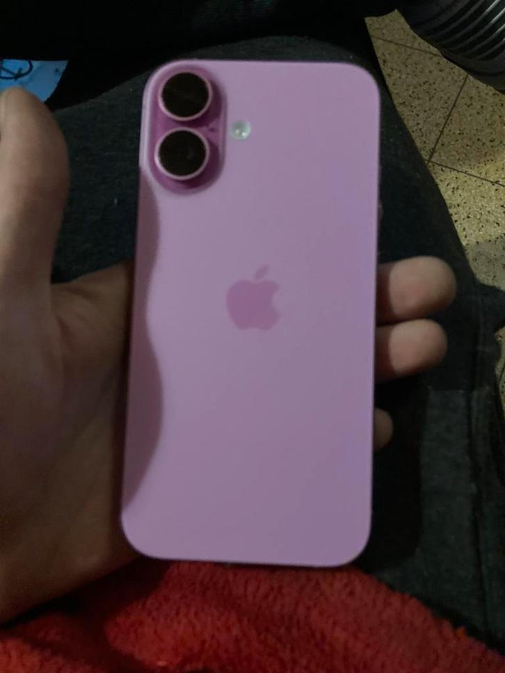 Apple iPhone 16 parfait etat + garentie, Télécoms, Téléphonie mobile | Apple iPhone, iPhone 16, Rose, Enlèvement ou Envoi