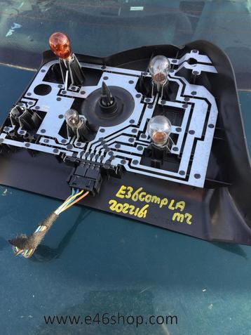 Achterlicht lamphouder BMW E36 Compact  links achter  beschikbaar voor biedingen