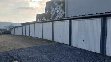 Grand garage récent 2 pièces fermées à louer beschikbaar voor biedingen