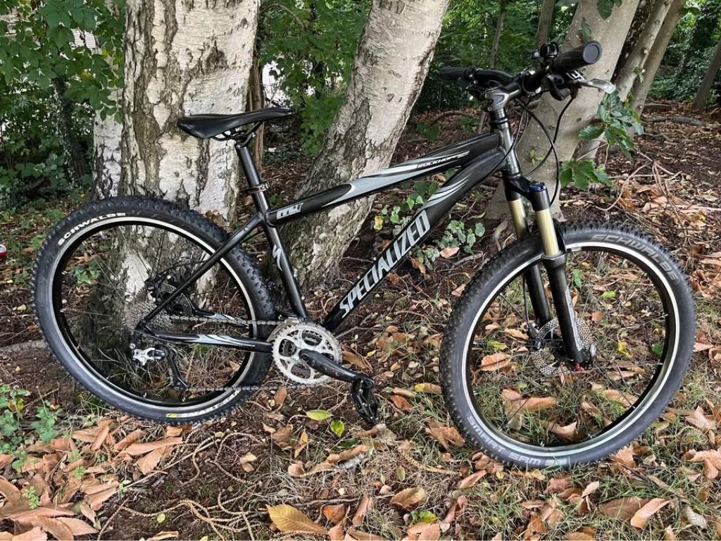 ② MTB VTT Specialized Rockhopper — Vélos VTT Mountainbikes