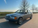 Mercedes 190 oldtimer prête à être immatriculé, Autos, Achat, Série 190, Automatique, Particulier