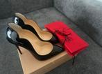 Louboutin - HOT CHICK 100 - maat 39 - zwarte kleur, Kleding | Dames, Autre, Pumps, Zwart, Ophalen of Verzenden