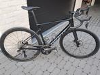 Giant Defy Advanced Pro O  2024, Fietsen en Brommers, Fietsen | Racefietsen, Ophalen, Zo goed als nieuw, Carbon, Giant