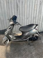 Piaggio zip 4T 50cc - A klasse (zonder rijbewijs), Fietsen en Brommers, Zip, Klasse A (25 km/u), Ophalen of Verzenden, Zo goed als nieuw
