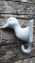 Crochet ancien en forme de canard en porcelaine, Enlèvement