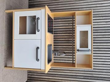 Speelgoedkeuken beschikbaar voor biedingen