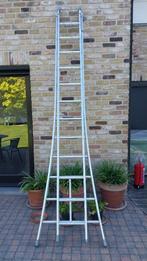 Dubbele aluminium ladder 12 treden, Doe-het-zelf en Bouw, Ladders en Trappen, Ophalen, Gebruikt, Ladder, Opvouwbaar of Inschuifbaar