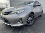 Toyota Auris 1.8 CVT HSD Touring sports Dynamic, Auto's, Automaat, Euro 5, Overige kleuren, Break