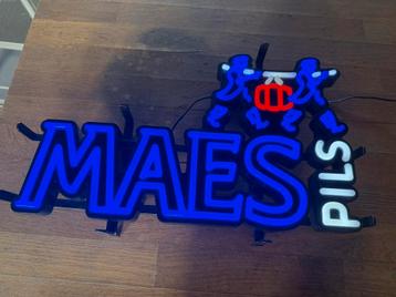 Maes pils lichtreclame beschikbaar voor biedingen