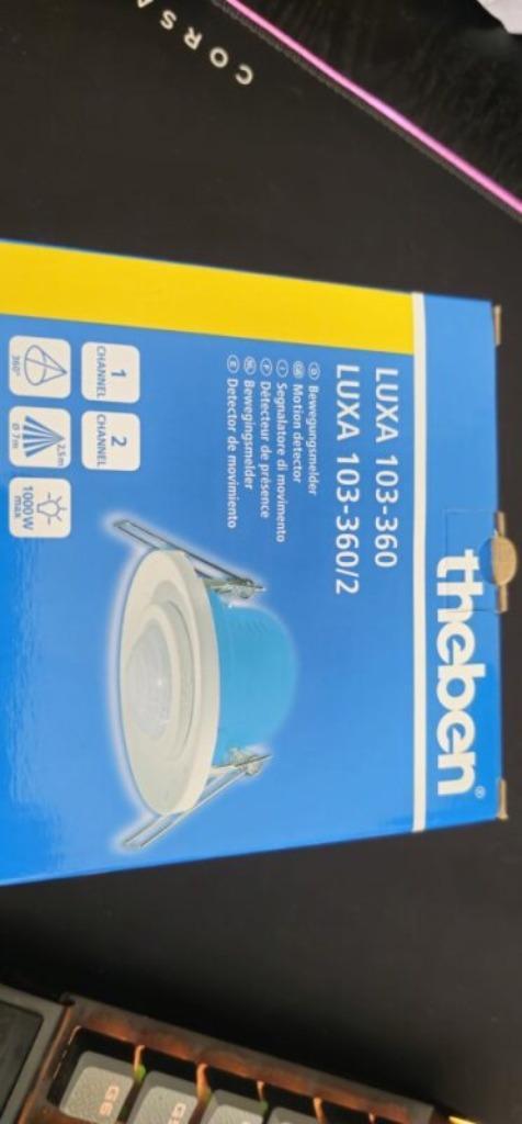 LUXA 103-360/2, Doe-het-zelf en Bouw, Elektriciteit en Kabels, Nieuw, Stopcontact, Ophalen