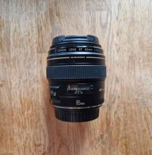 Objectif Canon EF 85 mm f/1.8, Audio, Tv en Foto, Foto | Lenzen en Objectieven, Zo goed als nieuw, Standaardlens, Ophalen