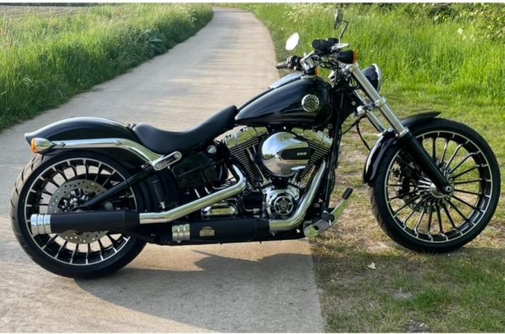 HD Breakout in top staat, Motoren, Motoren | Harley-Davidson, Particulier, Chopper, meer dan 35 kW, Ophalen