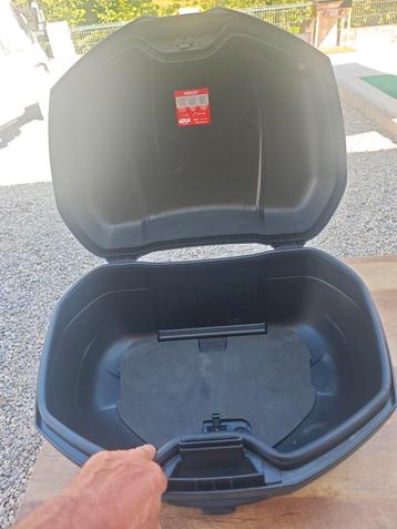 TOP CASE GIVI 46 LITRES  beschikbaar voor biedingen