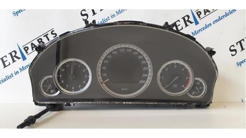 Kilometerteller KM van een Mercedes E-Klasse, Auto-onderdelen, Dashboard en Schakelaars, Mercedes-Benz, Gebruikt, 3 maanden garantie