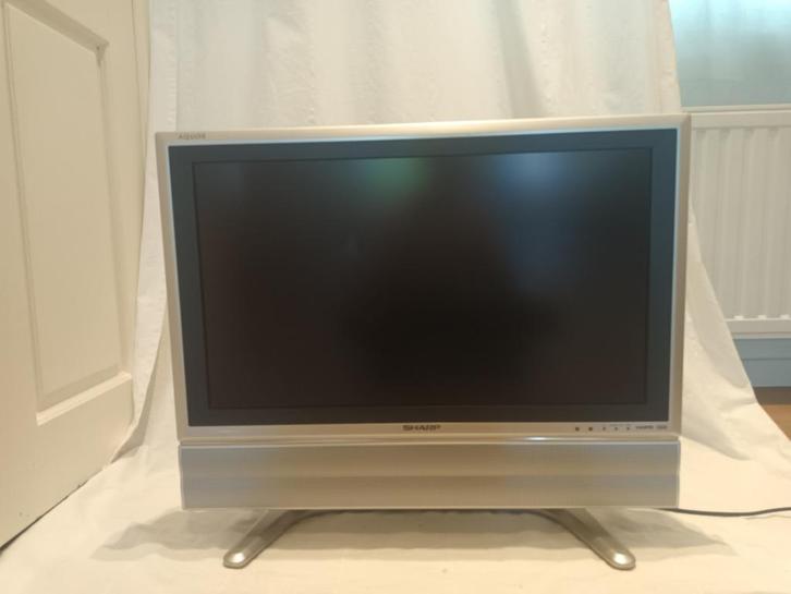 Retro Sharp Aquos tv 26 inch, Audio, Tv en Foto, Televisies, Gebruikt, LCD, 60 tot 80 cm, Sharp, 50 Hz, Ophalen of Verzenden