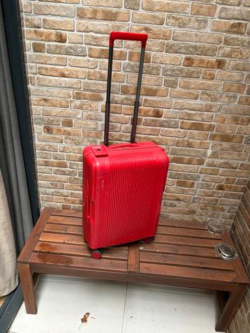 Jump Cabin-koffer. beschikbaar voor biedingen