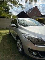 Renault Megane Grandtour Bose edition, Auto's, Renault, Voorwielaandrijving, Stof, 4 cilinders, Overige kleuren