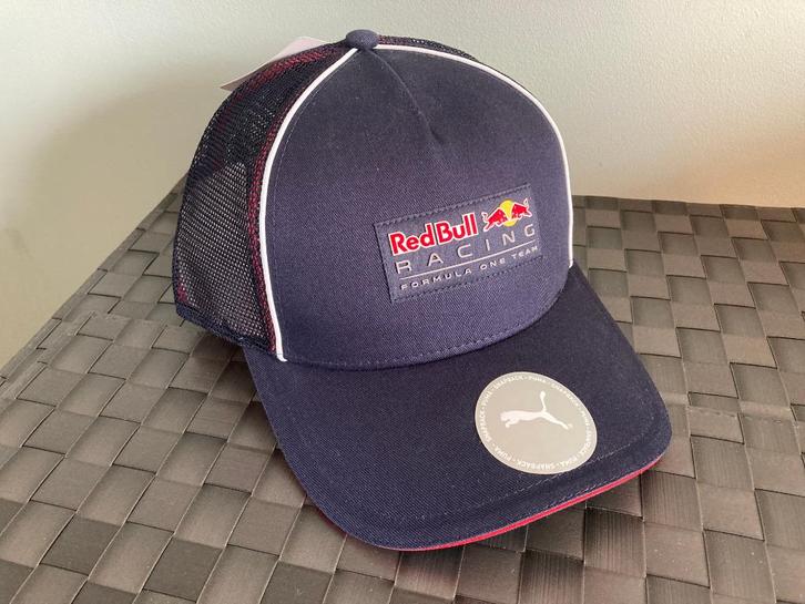 Red Bull Racing F1 cap Curved pet Nieuw RB19 Formule 1, Verzamelen, Automerken, Motoren en Formule 1, Nieuw, Formule 1, Ophalen of Verzenden