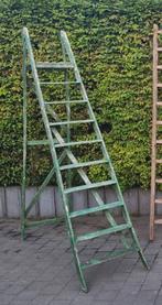 Oude houten ladder voor decoratie, Ophalen, Gebruikt, Ladder