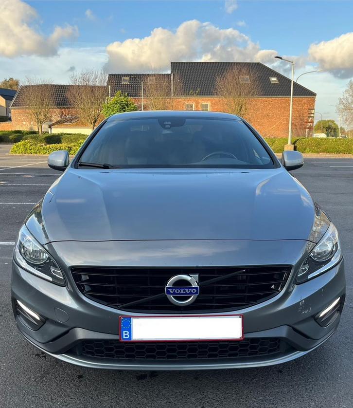 Volvo S60 2.0 D3 R-Design Euro 6b, Auto's, Volvo, Particulier, S60, Diesel, Euro 6, Berline, Handgeschakeld, Ophalen