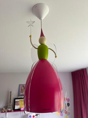 Kinderlamp beschikbaar voor biedingen
