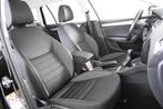Skoda Octavia Combi *1ste Eigenaar*Navigatie*Trekhaak*, Voorwielaandrijving, Stof, 109 g/km, Zwart