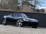 Honda s2000 in orjineel staat met volledige onderhoudsboek, Auto's, Achterwielaandrijving, Zwart, Cabriolet, Zwart