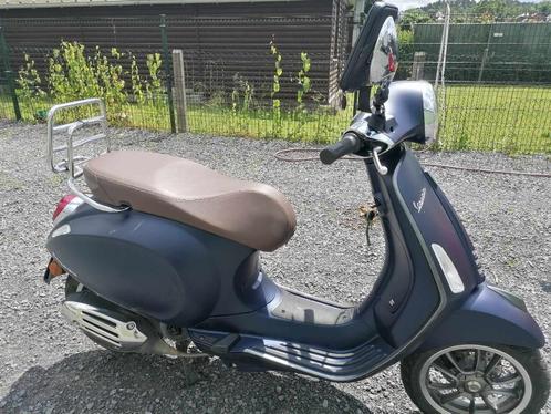 Trottinette Piaggio Vespa 50 cc, Vélos & Vélomoteurs, Scooters | Vespa, Comme neuf, Classe B (45 km/h), Essence, Enlèvement