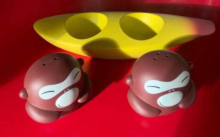 Peper & zoutvatjes "Banana Bros", Antiek en Kunst, Kunst | Designobjecten, Ophalen of Verzenden