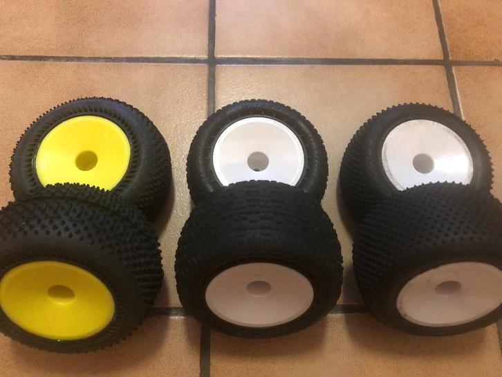 JCONCEPTS Truck banden op Team Associated Truck Hex Wheels, Hobby & Loisirs créatifs, Modélisme | Radiocommandé & Téléguidé | Voitures