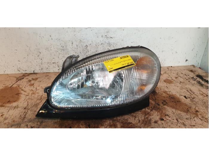 Koplamp links van een Daewoo Lanos, Auto-onderdelen, Verlichting, Daewoo, Gebruikt, 3 maanden garantie, Ophalen of Verzenden