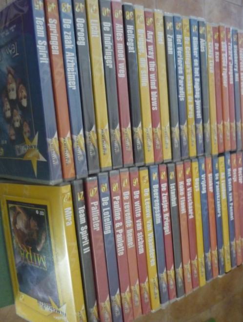 DVD Reeks Vlaamse Klassiekers 45 Stuks - Prima staat, CD & DVD, DVD | Classiques, Comme neuf, Autres genres, Tous les âges, Enlèvement