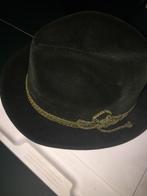 Zeer mooie donkergroene hoed Engelse kwaliteit, Kleding | Dames, Hoeden en Petten, Ophalen of Verzenden