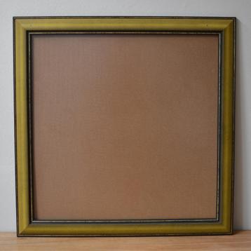 GROTE OUDE VIERKANTE KADER 58,8 x 58,8 CM beschikbaar voor biedingen