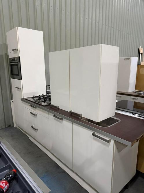 Complete Rechte Keuken + Apparatuur + GEDEMONTEERD, Huis en Inrichting, Keuken | Complete keukens, Ophalen of Verzenden