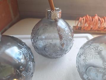 Aperitiefglas in kerstbol vorm - 6st beschikbaar voor biedingen