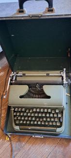 Machine à écrire ancienne et portable, Divers, Machines à écrire, Enlèvement, Utilisé
