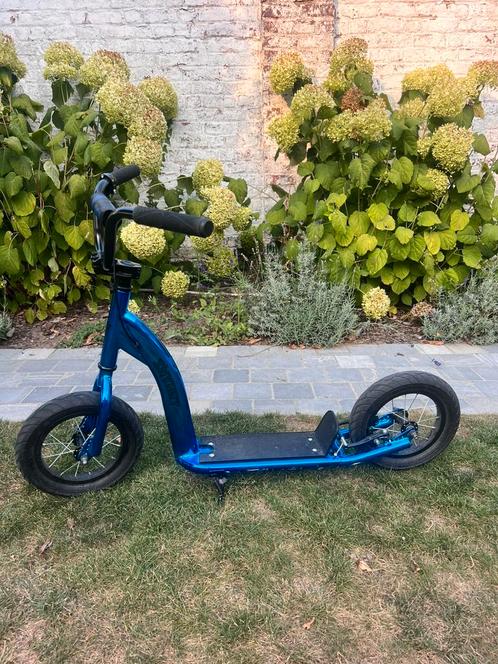 Kinderstep merk Invert Orbit Blue _ 5 tot 8 jaar _ blauw, Fietsen en Brommers, Steps, Zo goed als nieuw, Ophalen
