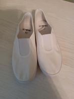 Chaussons de gymnastique, taille 33, neufs !, Enlèvement