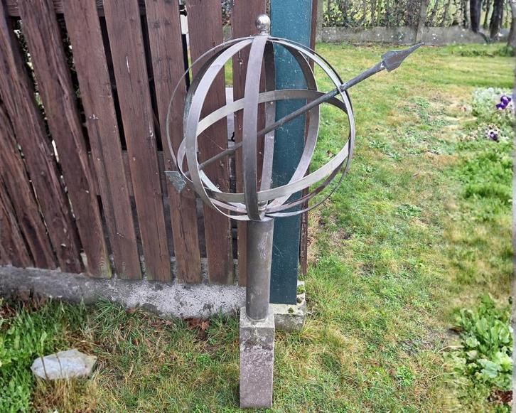 Zonnewijzer op voet, Tuin en Terras, Zonnewijzers, Gebruikt, Ophalen