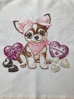 hand geborduurde chihuahua, Animaux & Accessoires, Enlèvement ou Envoi