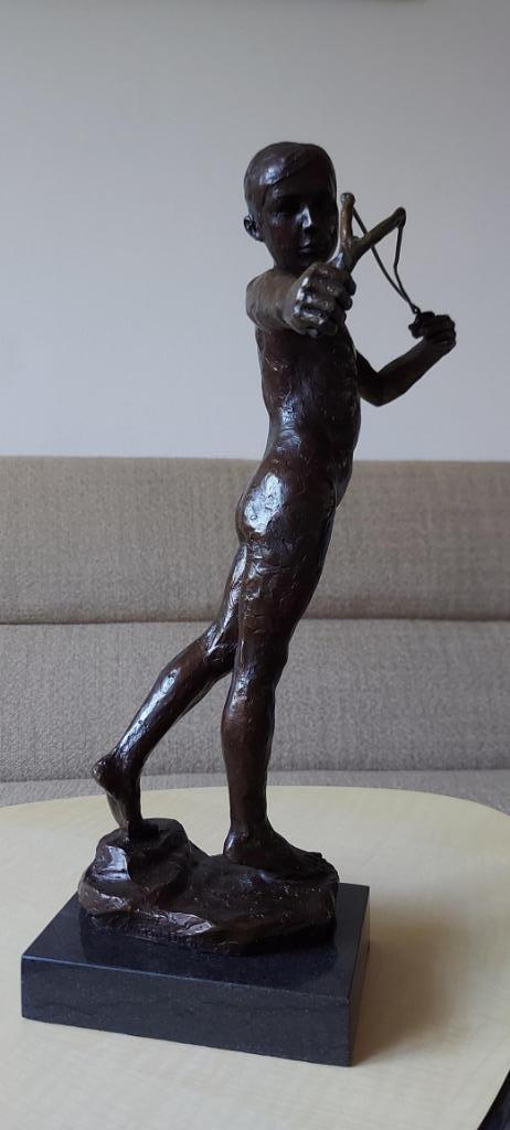Bronzen Beeld Jongen Art Nouveau naar W Reid Dick Catapult, Antiquités & Art, Art | Sculptures & Bois, Enlèvement ou Envoi