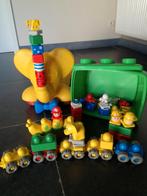 Grote legoblokken + lego-auto, Ophalen, Zo goed als nieuw