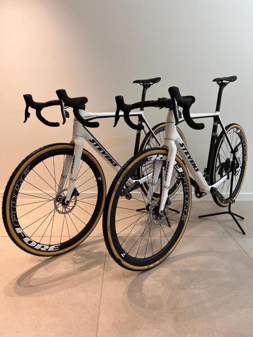 2 x cyclo cross fiets merk STEVENS Super Prestige, Vélos & Vélomoteurs, Vélos | Vélos de course, Comme neuf, Hommes, Autres marques