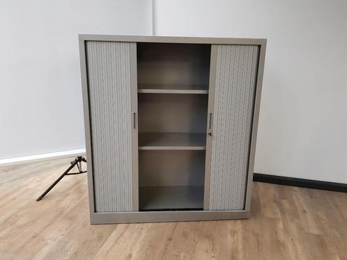 Roldeurkast 135x120 (Aluminium), Huis en Inrichting, Kasten | Stellingkasten, Ophalen