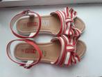 Rode gestreepte sandalen met strik, Schoenen, Meisje, Zo goed als nieuw, Ophalen