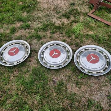 Wielschijven van/voor oldtimer Mercedes , 3 stuks .  beschikbaar voor biedingen