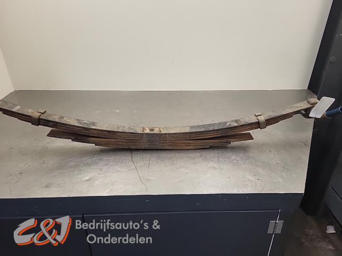 Bladveer achter van een Iveco New Daily, Auto-onderdelen, Ophanging en Onderstel, Overige automerken, Gebruikt, 3 maanden garantie