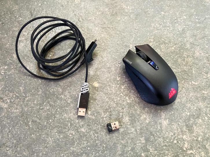 Corsair draadloze gamingmuis – met dongle + USB-kabel, Computers en Software, Muizen, Zo goed als nieuw, Muis, Rechtshandig, Draadloos